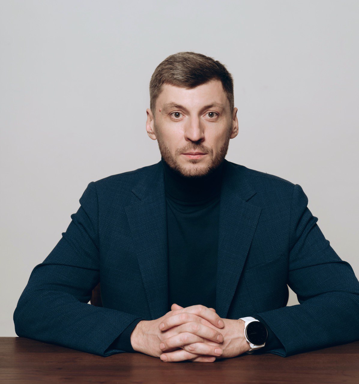 Максим Паратунов
