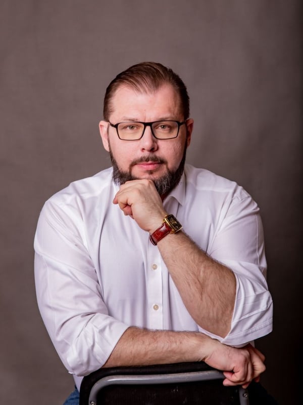 Дмитрий Наумов